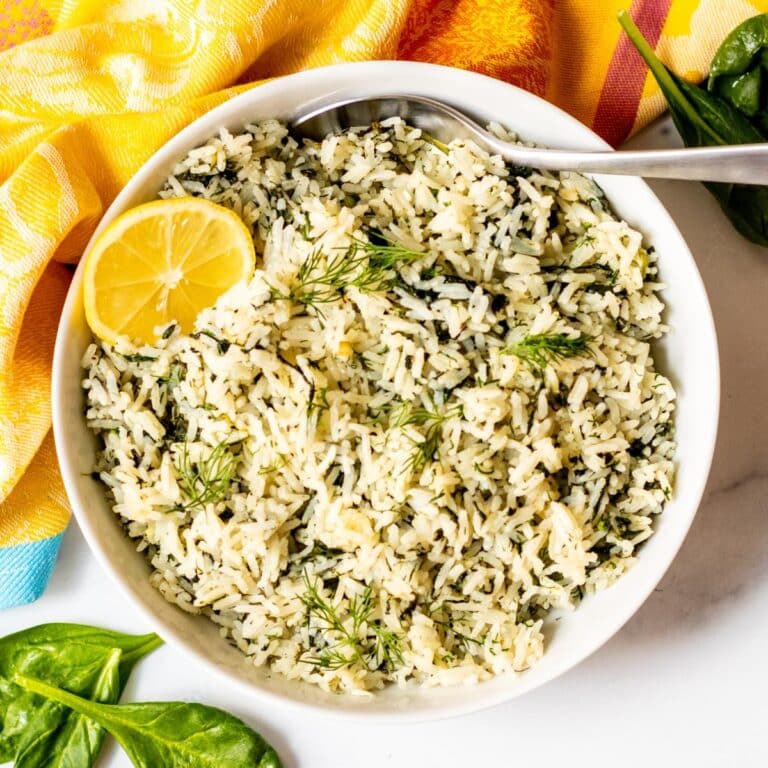 Spinneys Red Rice Spinach Rice with Lemon and Dill - Veggies Save The Day